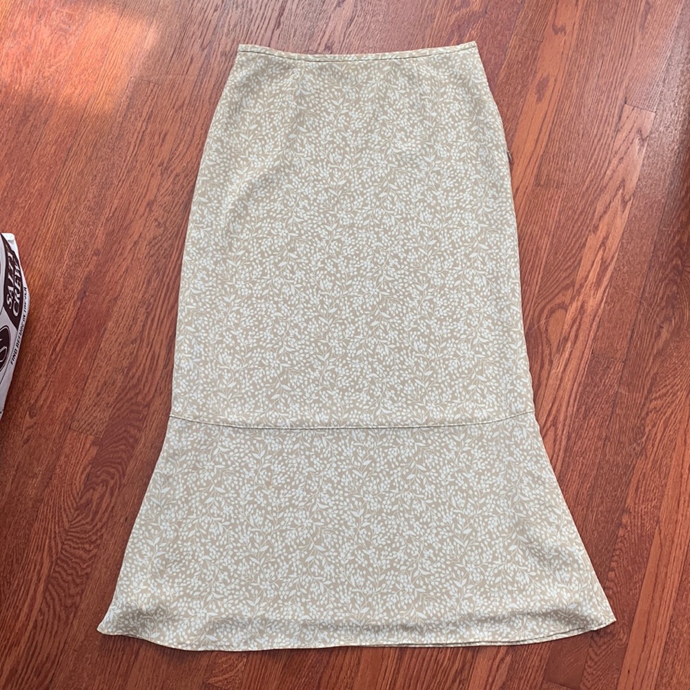 Vintage Liz Claiborne LizSport floral pattern skirt Size 8